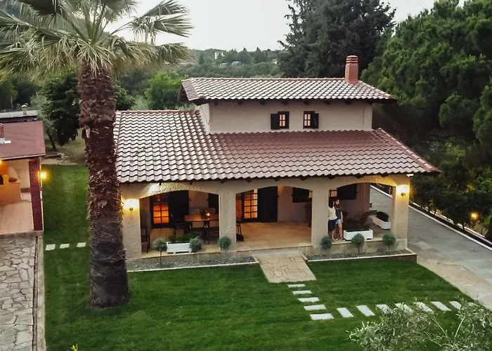 The Tree House Case de vacanță Agios Andreas (East Macedonia)