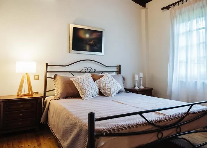 The Tree House Case de vacanță Agios Andreas (East Macedonia)